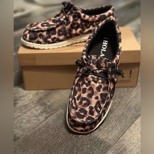 Women’s Leopard Sneakers Hola by Laforst
